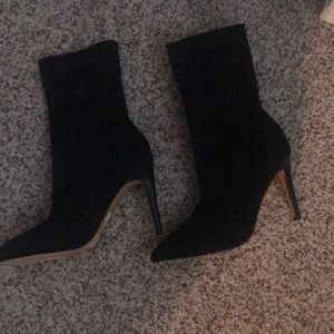 NWOT Black Express pointed toe sock booties, 7.5